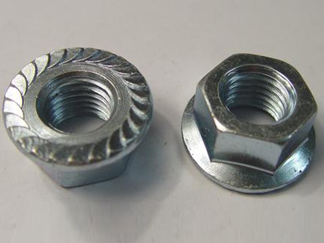法蘭螺母